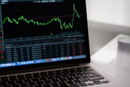 Cómo comprar acciones de BOQI International Medical (BIMI) Tutorial en español